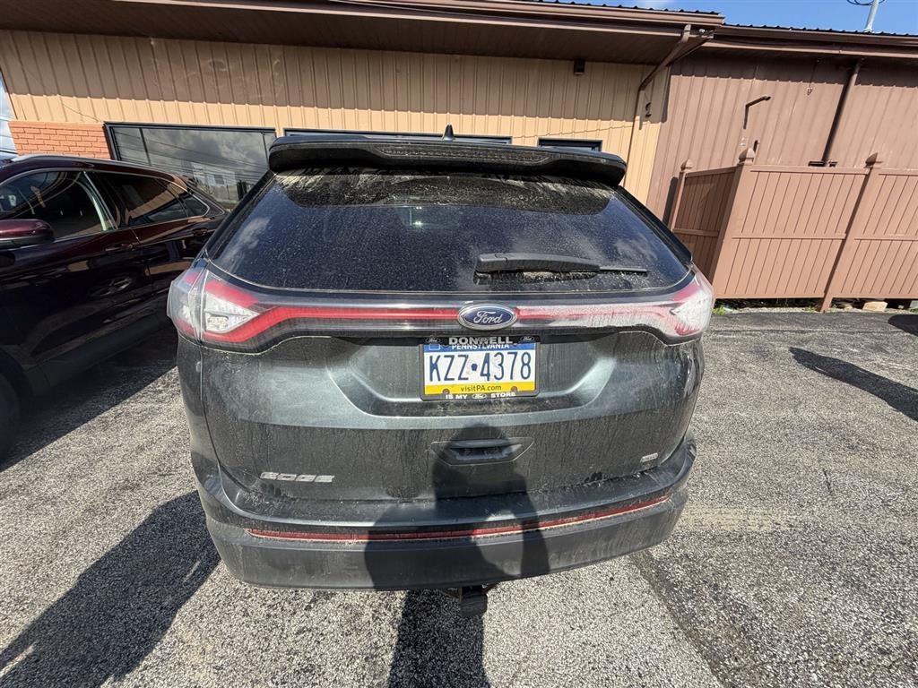 2015 Ford Edge Base