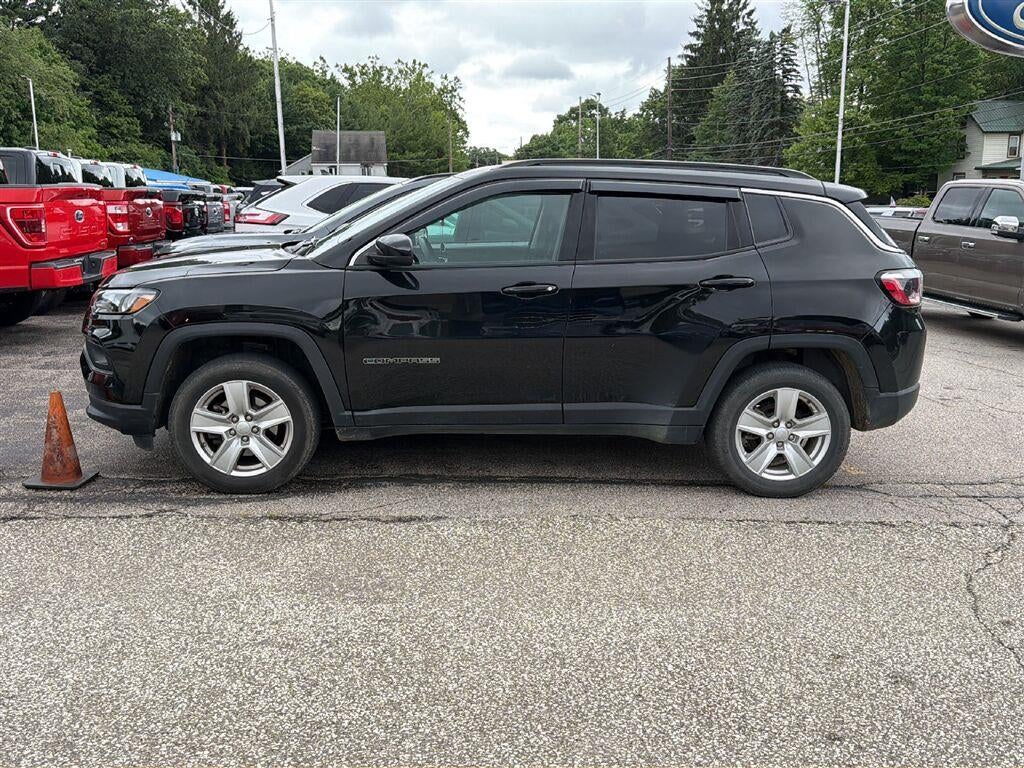 Used 2022 Jeep Compass Latitude with VIN 3C4NJDBB6NT209634 for sale in Meadville, PA
