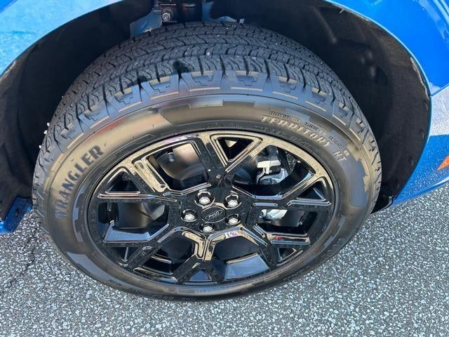 2025 Ford Maverick Lobo High