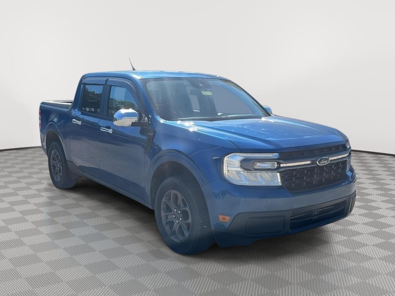 2023 Ford MAVRICK XLT