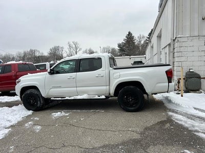 2022 Toyota Tacoma Base