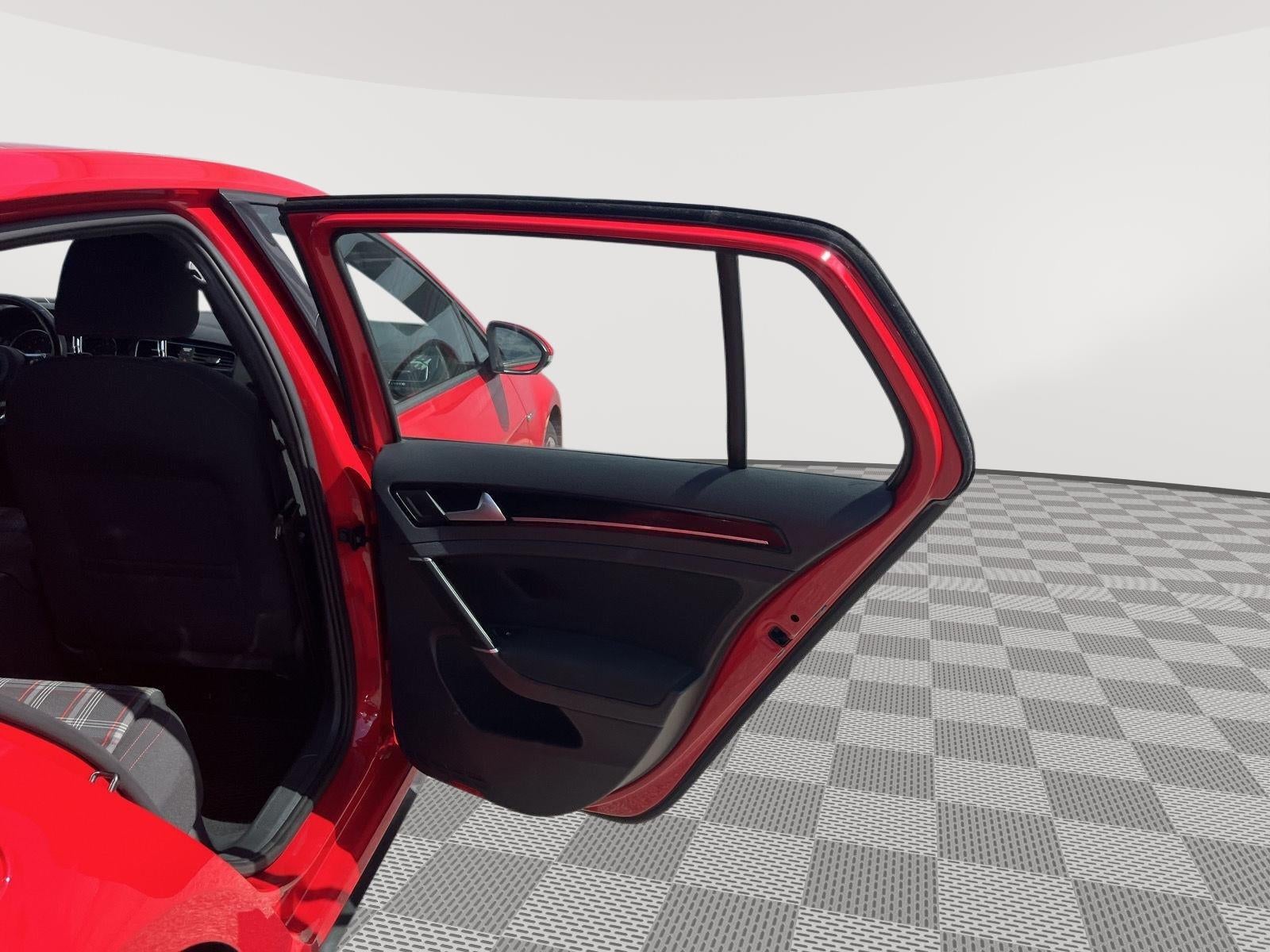 2016 Volkswagen Golf Gti S
