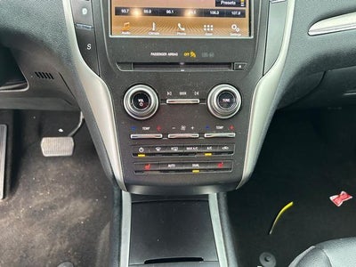 2019 Lincoln MKC Standard