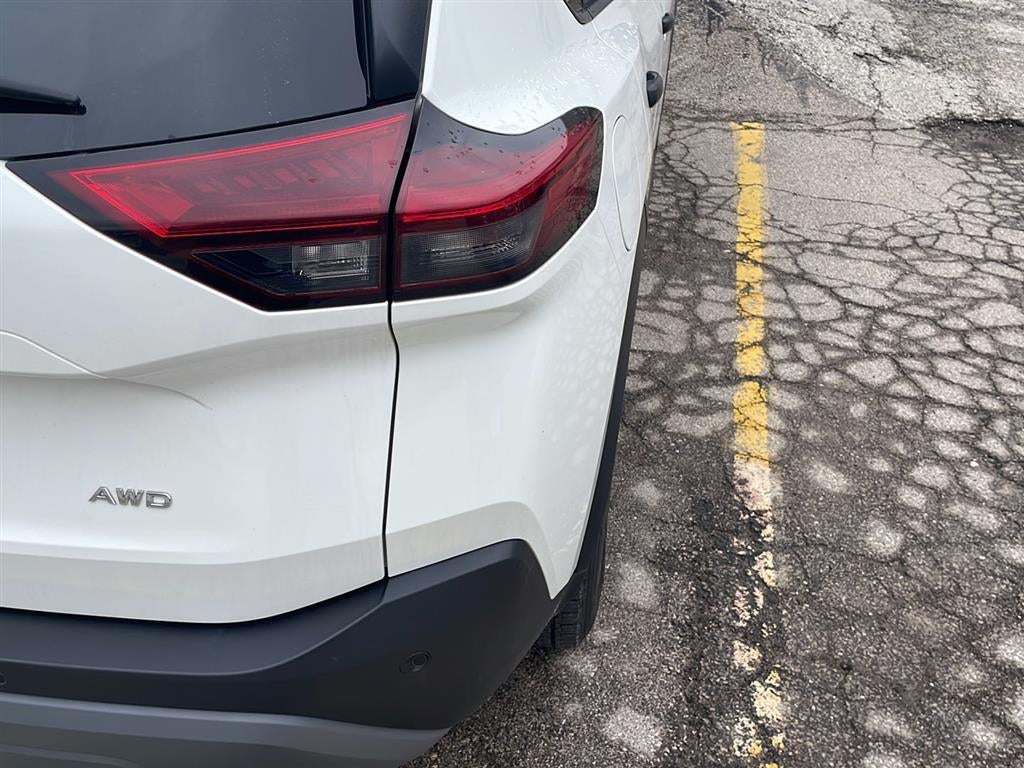 2023 Nissan ROGUE S Base