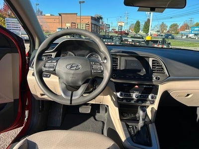 2020 Hyundai Elantra SE