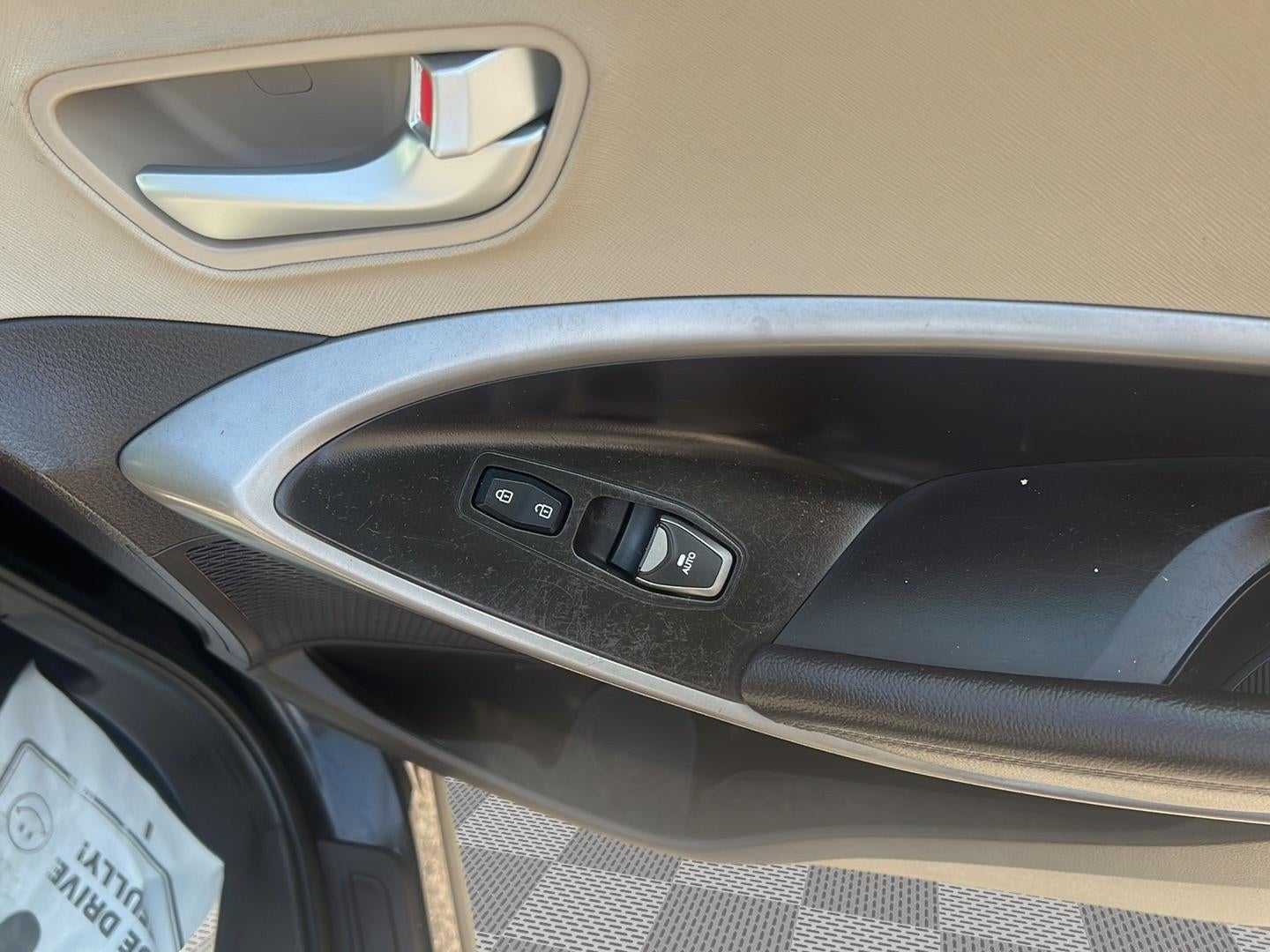 2016 Hyundai Santa Fe Sport Base