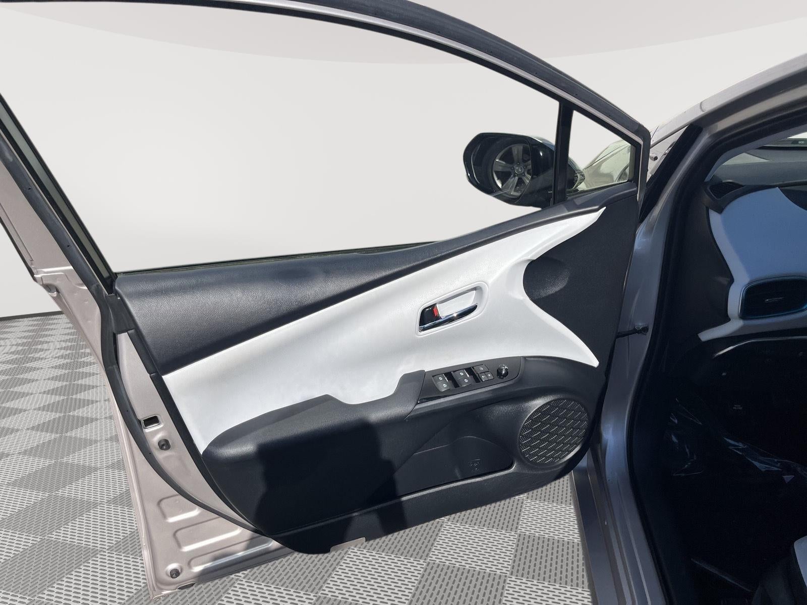 2018 Toyota Prius Prime Premium