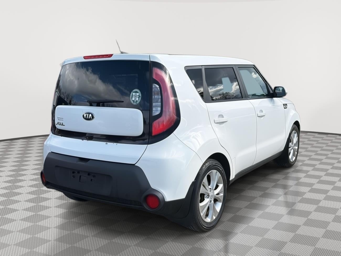 2015 Kia Soul +